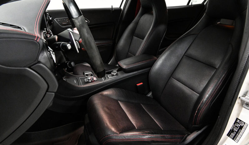 2015 Mercedes-Benz GLA 45 AMG full