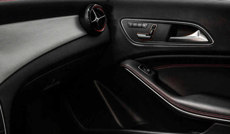 2015 Mercedes-Benz GLA 45 AMG full