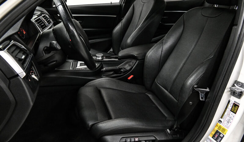 2018 BMW 330e full