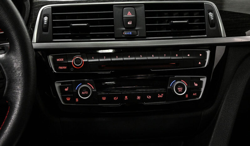2018 BMW 330e full
