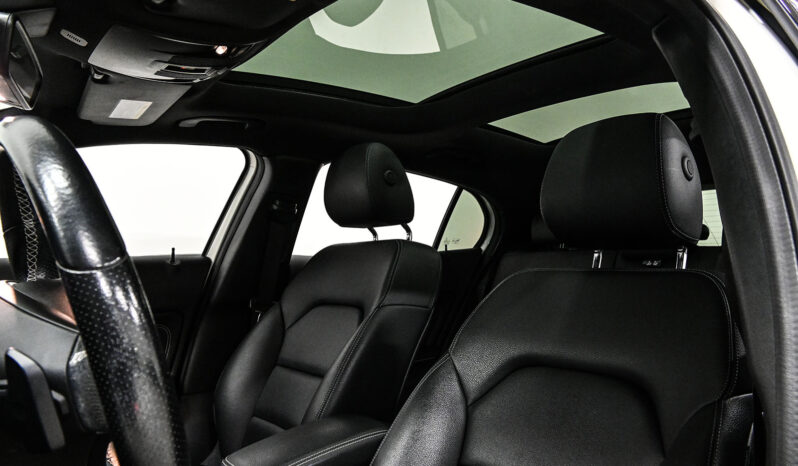 2018 Mercedes Benz GLA 250 full