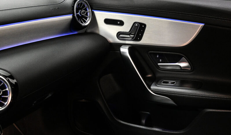 2025 Mercedes Benz CLA250 full