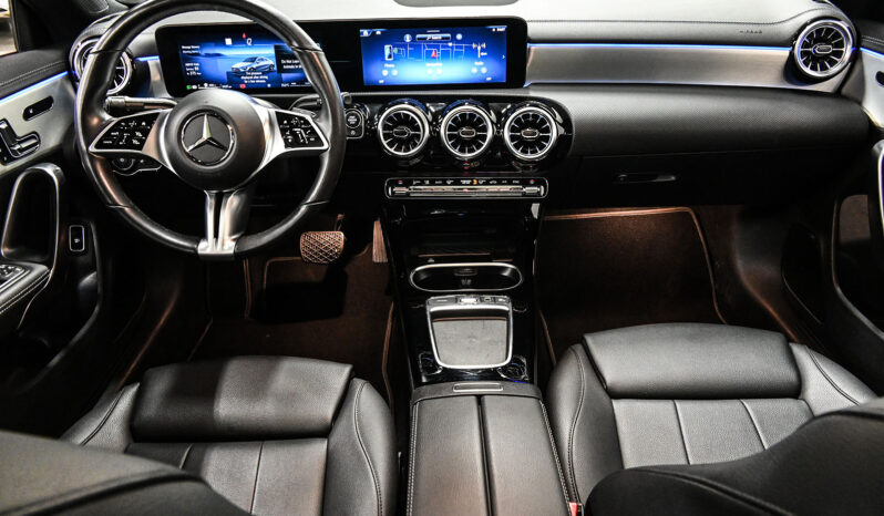 2025 Mercedes Benz CLA250 full