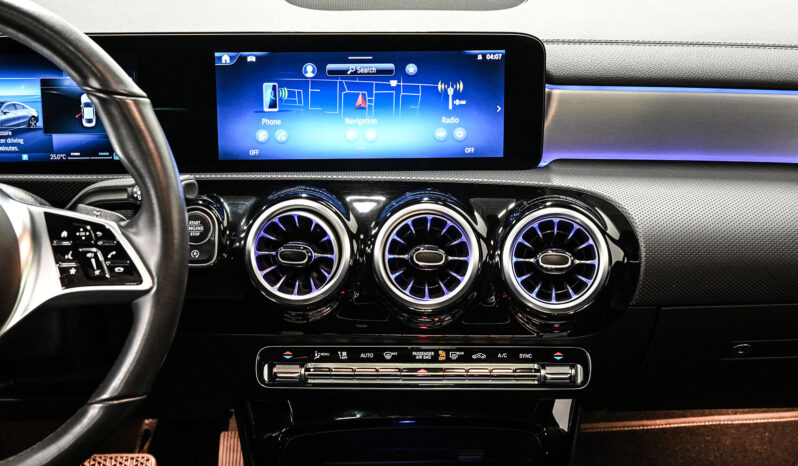 2025 Mercedes Benz CLA250 full