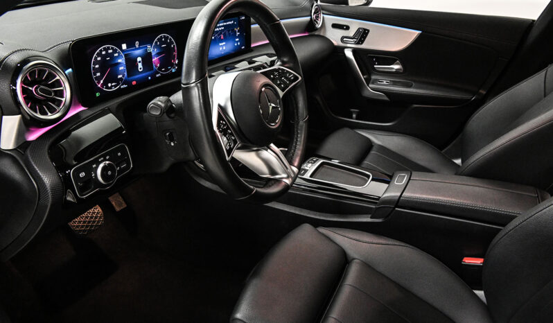 2025 Mercedes Benz CLA250 full