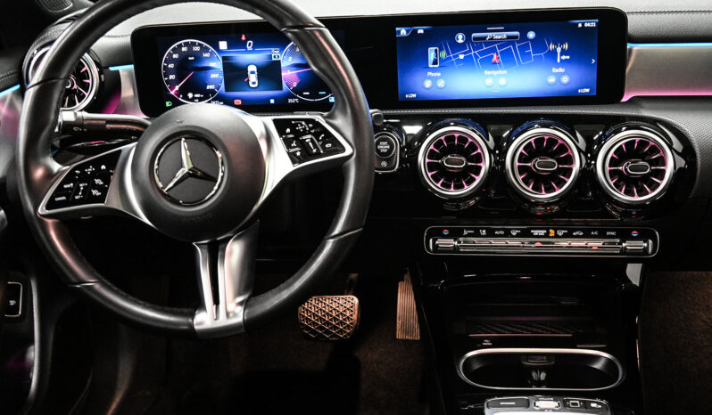 2025 Mercedes Benz CLA250 full