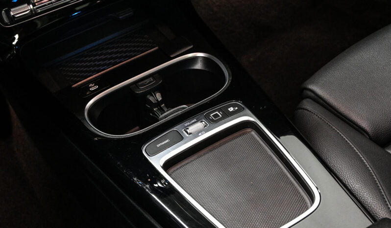2025 Mercedes Benz CLA250 full