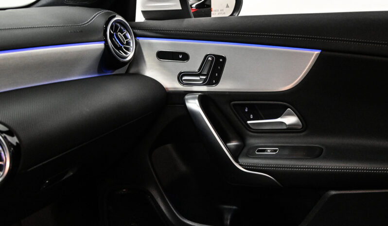 2025 Mercedes Benz CLA250 full