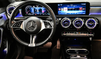 2025 Mercedes Benz CLA250 full