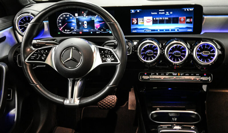 2025 Mercedes Benz CLA250 full