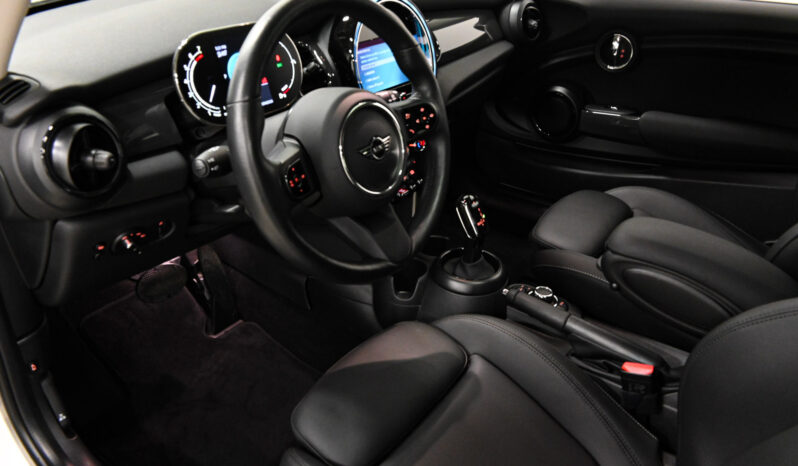 2024 MINI COOPER full