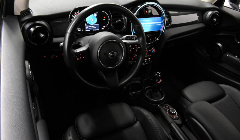 2024 MINI COOPER full