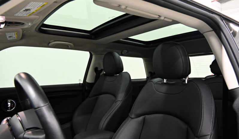 2024 MINI COOPER full