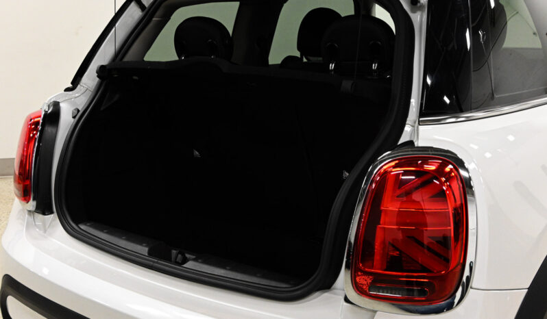 2024 MINI COOPER full