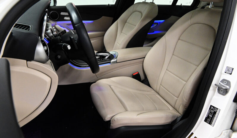 2021 MERCEDES BENZ C300 full