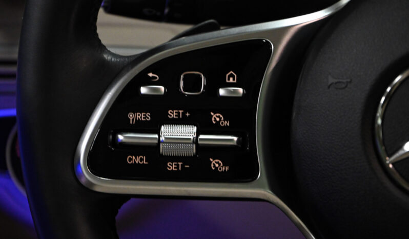 2021 MERCEDES BENZ C300 full