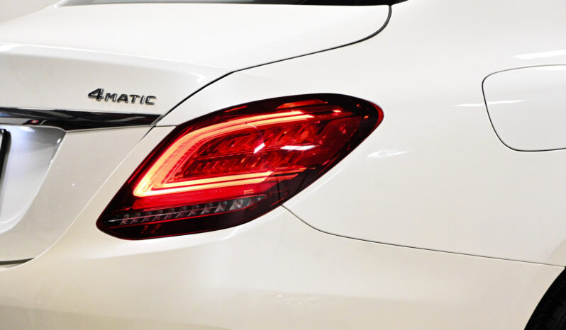 2021 MERCEDES BENZ C300 full